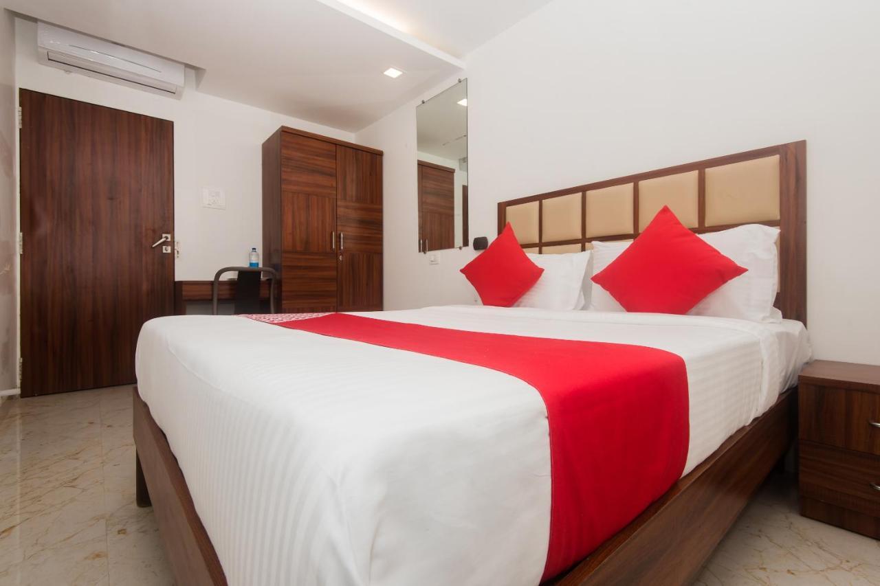 Oyo 46995 Hotel Grand Plaza Mumbai Exterior photo