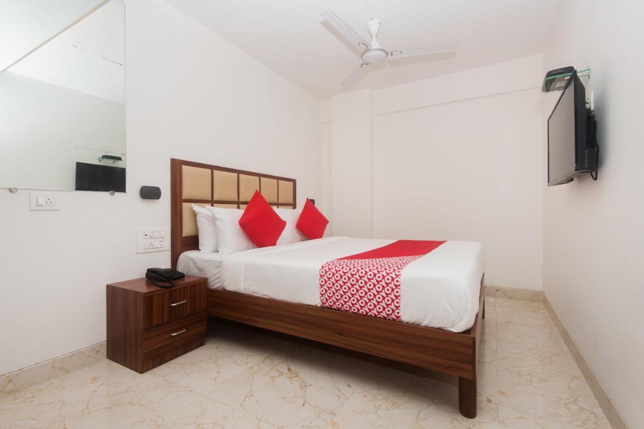 Oyo 46995 Hotel Grand Plaza Mumbai Exterior photo