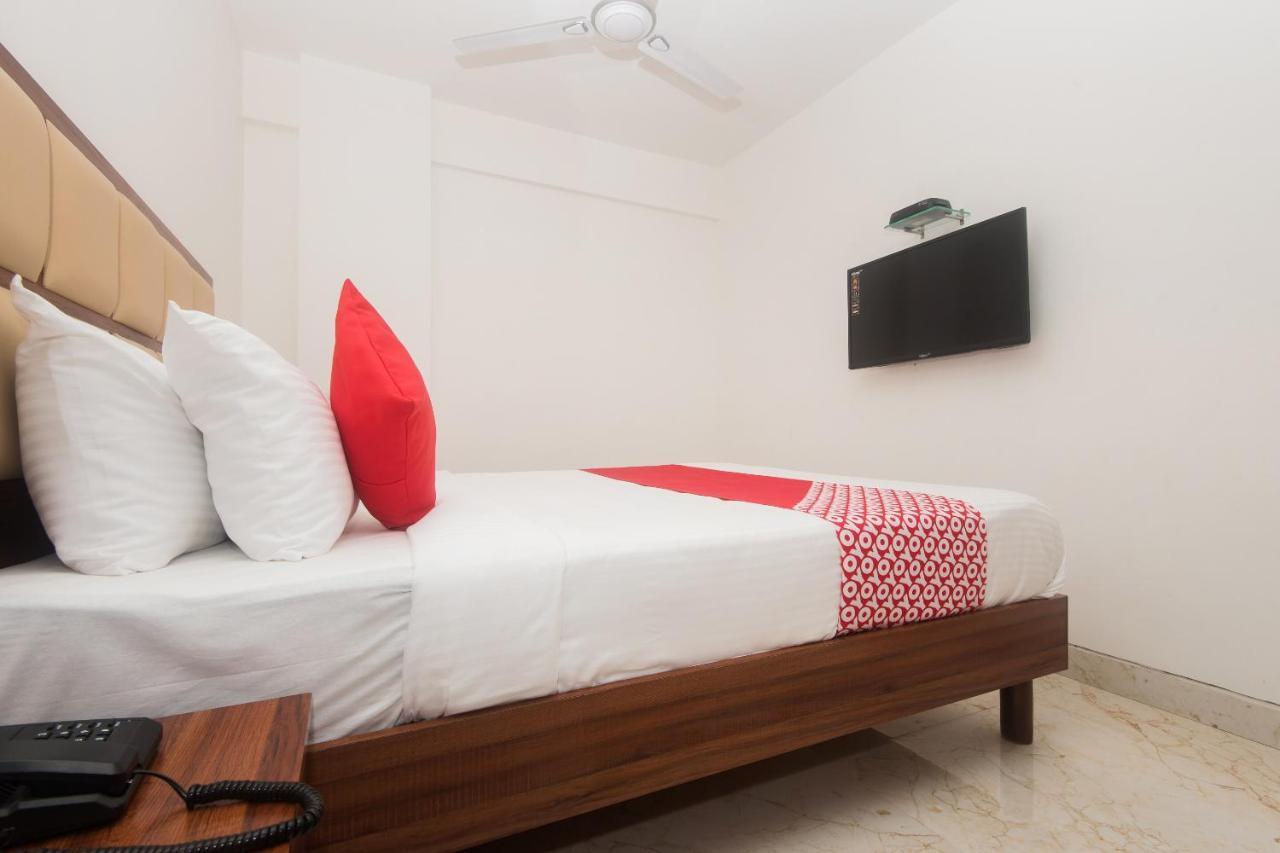 Oyo 46995 Hotel Grand Plaza Mumbai Exterior photo